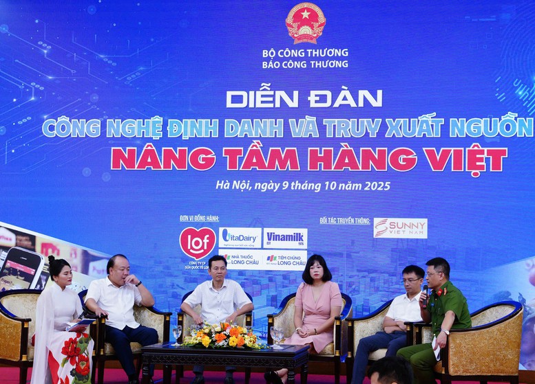 Công nghệ truy xuất nguồn gốc: 'Tấm hộ chiếu' giúp hàng Việt vươn xa- Ảnh 1.