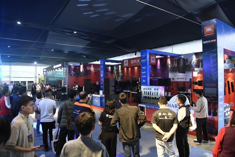 Khám phá công nghệ âm thanh, ánh sáng hiện đại tại PLASE SHOW Hà Nội 2025- Ảnh 2.