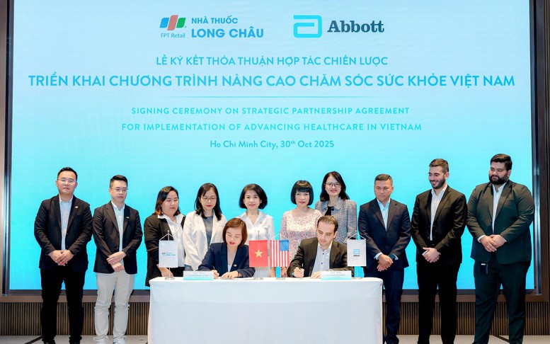Abbott cùng FPT Long Châu triển khai hợp tác chiến lược toàn diện 