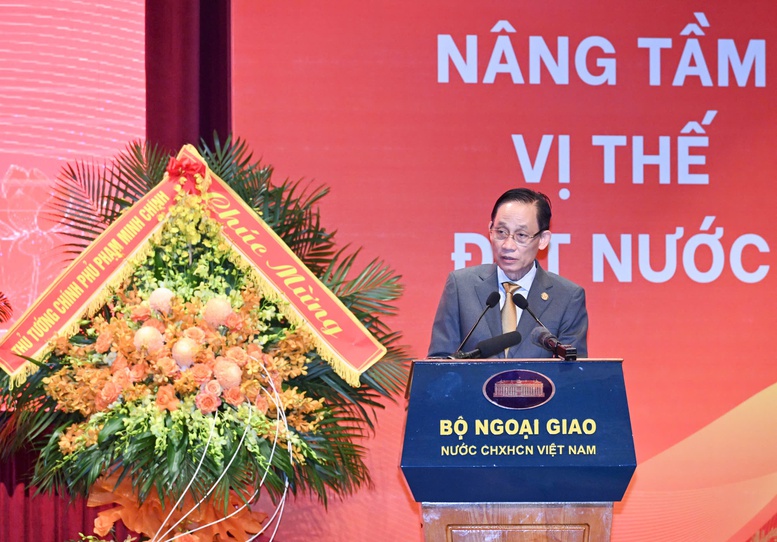 Bộ trưởng Bộ Ngoại giao Lê Hoài Trung đã phát động phong trào thi đua trong giai đoạn 2025 - 2030 của Bộ Ngoại giao - Ảnh: VGP/Nhật Bắc
