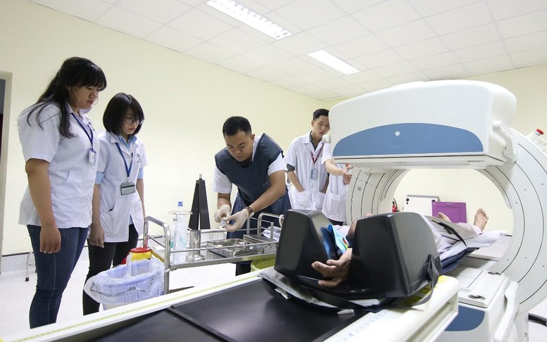 Sáp nhập Trường Cao đẳng Kinh tế - Kỹ thuật Thương mại vào Trường Đại học Điện lực- Ảnh 7.