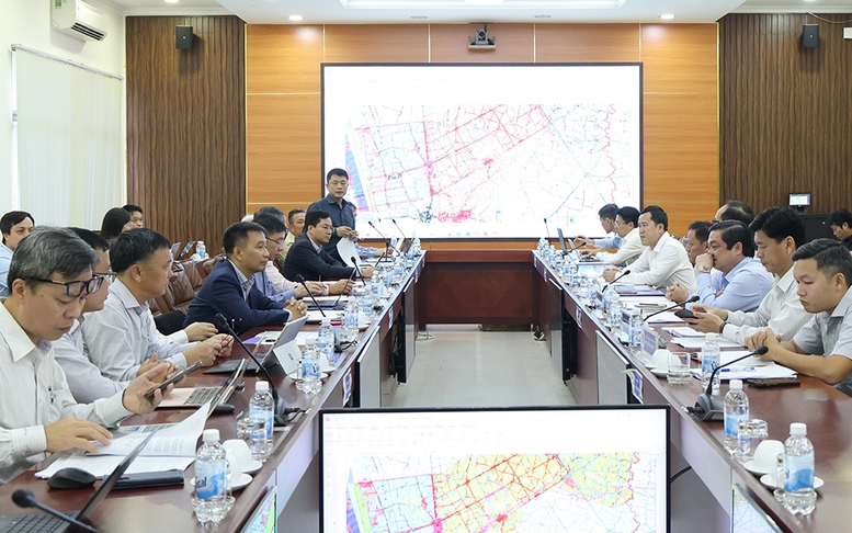 Đẩy nhanh tiến độ các dự án truyền tải điện trên địa bàn tỉnh Cà Mau