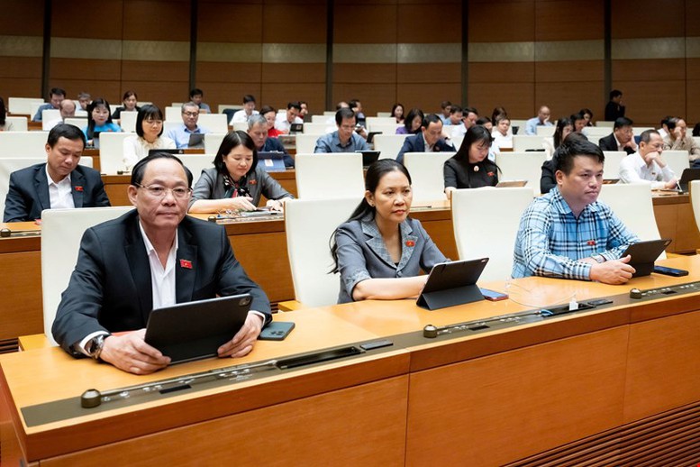 Quốc hội thảo luận Luật Thương mại điện tử: Kiểm soát chặt hoạt động livestream bán hàng- Ảnh 2.