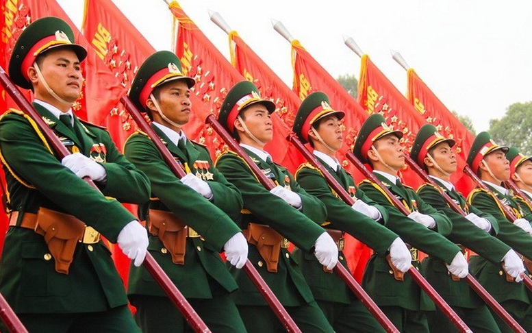 Đề xuất phụ cấp, ưu đãi đặc biệt để thu hút nhân tài phục vụ trong quân đội