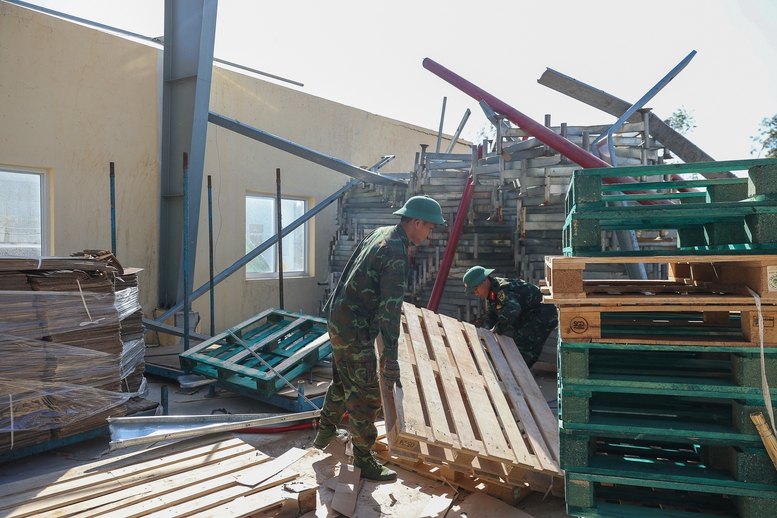 Thủ tướng: Nỗ lực cao nhất hỗ trợ doanh nghiệp sau bão, không phân biệt doanh nghiệp Nhà nước hay tư nhân- Ảnh 13.