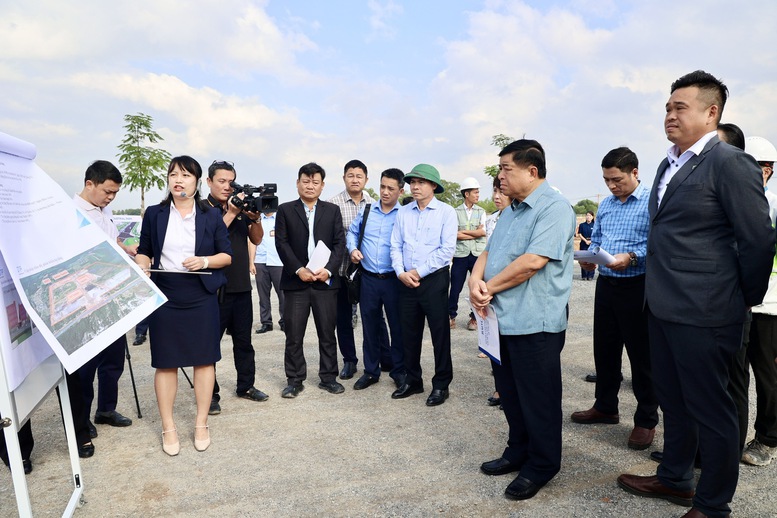 Phó Thủ tướng Nguyễn Chí Dũng thị sát, kiểm tra các dự án trọng điểm tỉnh Quảng Trị- Ảnh 1. Phó Thủ tướng Nguyễn Chí Dũng thị sát, kiểm tra các dự án trọng điểm tỉnh Quảng Trị- Ảnh 1.