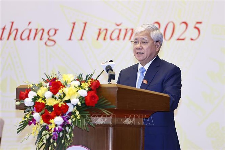 Chủ tịch Quốc hội: Rà soát hệ thống luật, nhất là lĩnh vực dễ phát sinh tham nhũng, lãng phí, tiêu cực- Ảnh 1. Chủ tịch Quốc hội: Rà soát hệ thống luật, nhất là lĩnh vực dễ phát sinh tham nhũng, lãng phí, tiêu cực- Ảnh 1.