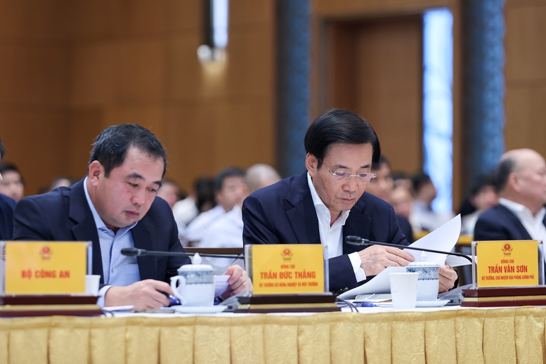 Thủ tướng: Năm 2026, dành khoảng 95 nghìn tỷ đồng ngân sách cho khoa học - công nghệ- Ảnh 9. Thủ tướng: Năm 2026, dành khoảng 95 nghìn tỷ đồng ngân sách cho khoa học - công nghệ- Ảnh 9.