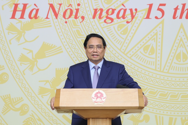 TỔNG THUẬT: Thủ tướng Chính phủ gặp mặt đại diện các nhà giáo tiêu biểu nhân Ngày Nhà giáo Việt Nam 20/11- Ảnh 10. TỔNG THUẬT: Thủ tướng Chính phủ gặp mặt đại diện các nhà giáo tiêu biểu nhân Ngày Nhà giáo Việt Nam 20/11- Ảnh 10.