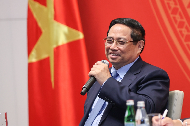 Thủ tướng: Thiết kế chính sách thuận lợi nhất cho kiều bào- Ảnh 7. Thủ tướng: Thiết kế chính sách thuận lợi nhất cho kiều bào- Ảnh 7.