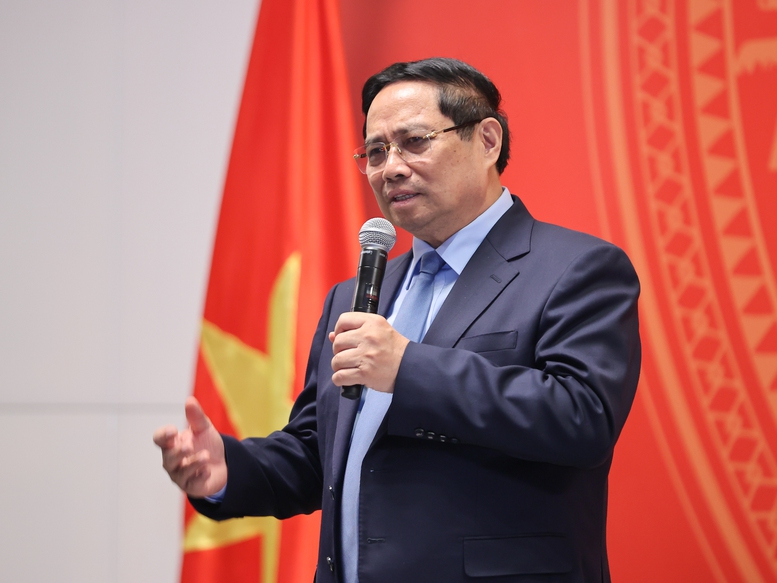 Thủ tướng: Thiết kế chính sách thuận lợi nhất cho kiều bào- Ảnh 3. Thủ tướng: Thiết kế chính sách thuận lợi nhất cho kiều bào- Ảnh 3.