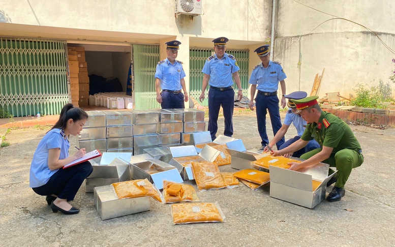 Lạng Sơn: Phát hiện 420 kg nhân bánh Trung Thu nhập lậu