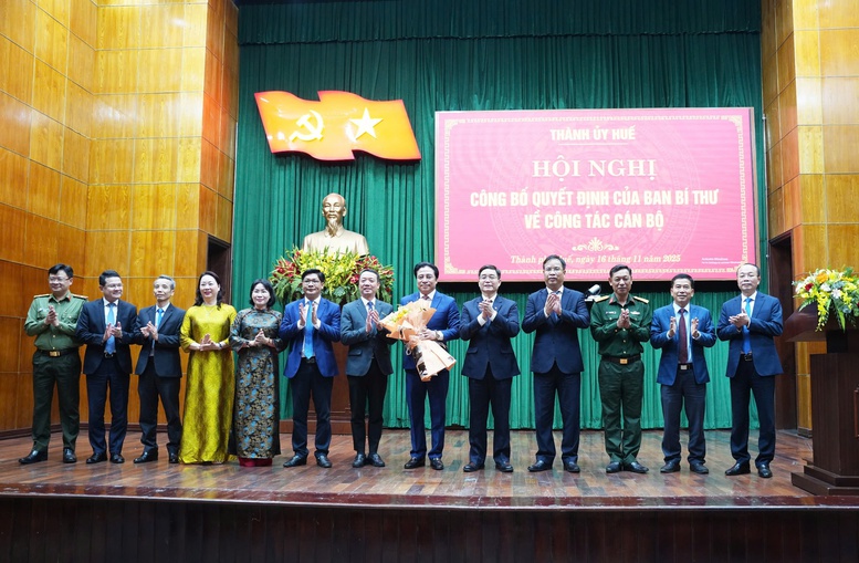 Chủ tịch UBND tỉnh Khánh Hòa được chỉ định giữ chức Phó Bí thư Thành ủy Huế- Ảnh 2. Chủ tịch UBND tỉnh Khánh Hòa được chỉ định giữ chức Phó Bí thư Thành ủy Huế- Ảnh 2.