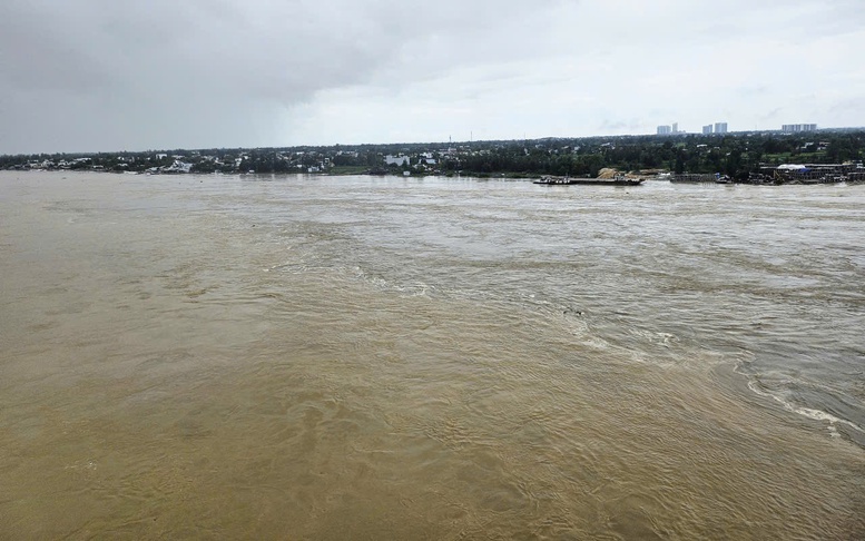 Mưa lớn trên diện rộng, cảnh báo lũ lớn trên các sông ở Đà Nẵng và Huế