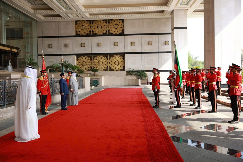 Thủ tướng Kuwait chủ trì lễ đón chính thức Thủ tướng Phạm Minh Chính- Ảnh 2. Thủ tướng Kuwait chủ trì lễ đón chính thức Thủ tướng Phạm Minh Chính- Ảnh 2.