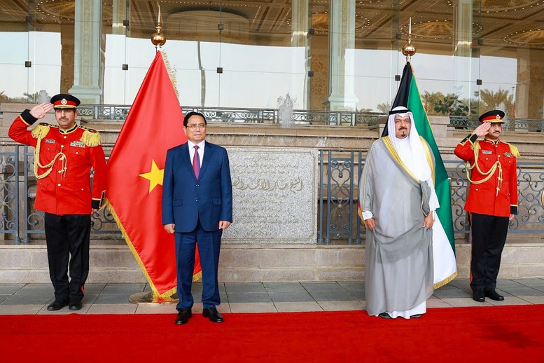 Thủ tướng Kuwait chủ trì lễ đón chính thức Thủ tướng Phạm Minh Chính- Ảnh 3. Thủ tướng Kuwait chủ trì lễ đón chính thức Thủ tướng Phạm Minh Chính- Ảnh 3.