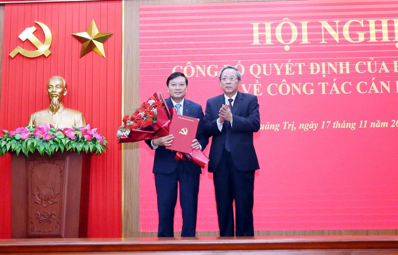 Chủ tịch UBND tỉnh Nghệ An được chỉ định làm Phó Bí thư Tỉnh ủy Quảng Trị- Ảnh 1. Chủ tịch UBND tỉnh Nghệ An được chỉ định làm Phó Bí thư Tỉnh ủy Quảng Trị- Ảnh 1.