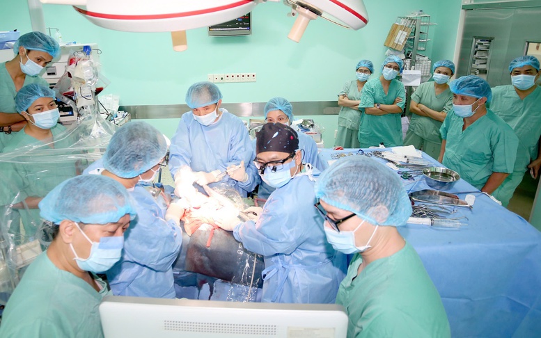 BV Trung ương Huế làm chủ quy trình từ lấy gan đến ghép cho người bệnh