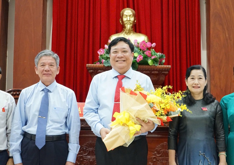 Ông Phạm Thành Ngại giữ chức Phó Bí thư Tỉnh ủy Đồng Tháp- Ảnh 2. Ông Phạm Thành Ngại giữ chức Phó Bí thư Tỉnh ủy Đồng Tháp- Ảnh 2.