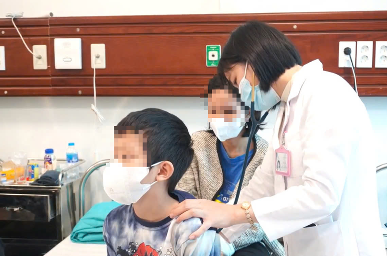 Số ca mắc cúm tăng, Bộ Y tế chưa ghi nhận thay đổi về độc lực của virus- Ảnh 1.