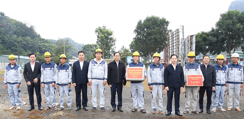 Sơn La cần phấn đấu đạt bằng được mục tiêu tăng trưởng trên 8% năm 2025- Ảnh 4.