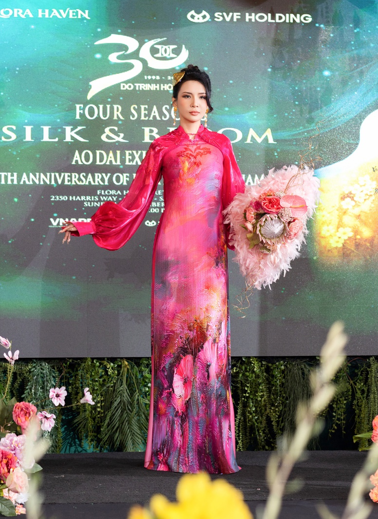 NTK Đỗ Trịnh Hoài Nam quảng bá tinh hoa Áo dài Việt đến Hoa Kỳ- Ảnh 8. NTK Đỗ Trịnh Hoài Nam quảng bá tinh hoa Áo dài Việt đến Hoa Kỳ- Ảnh 8.