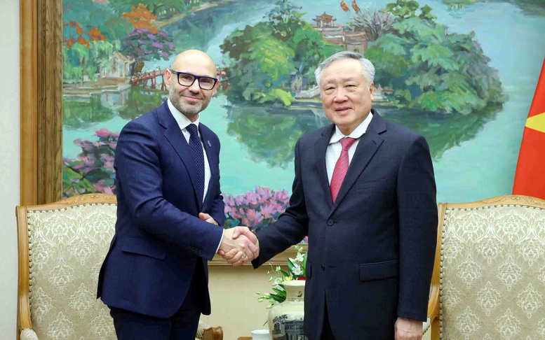 Phó Thủ tướng Thường trực Nguyễn Hòa Bình tiếp Tổng Thư ký Tòa Trọng tài thường trực (PCA)