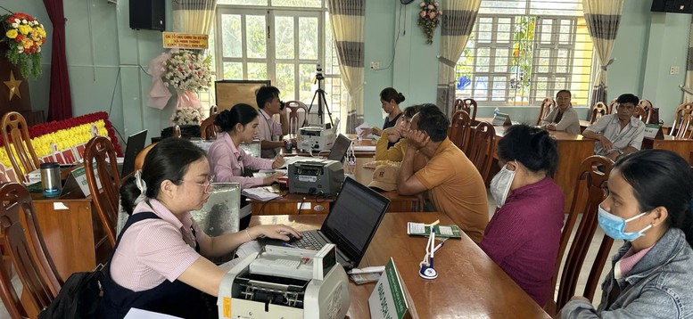 Lâm Đồng: Ngân hàng số đưa tín dụng chính sách đến gần hơn với người nghèo- Ảnh 1.