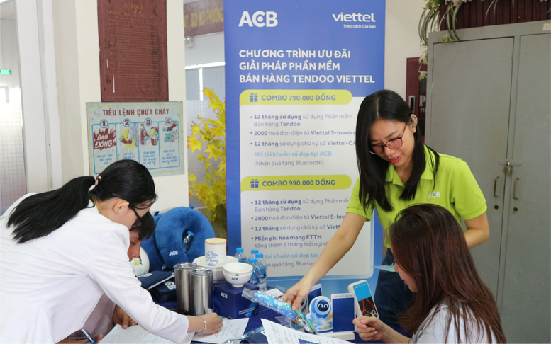 ACB: Đồng hành, hỗ trợ từng hộ kinh doanh 60 ngày cao điểm chuyển đổi thuế khoán sang kê khai- Ảnh 1.