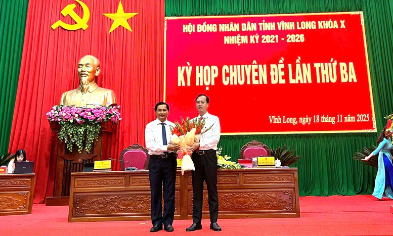 Tân Chủ tịch UBND Vĩnh Long Trần Trí Quang: Biến trăn trở thành hành động, biến khó khăn thành động lực phát triển- Ảnh 2. Tân Chủ tịch UBND Vĩnh Long Trần Trí Quang: Biến trăn trở thành hành động, biến khó khăn thành động lực phát triển- Ảnh 2.