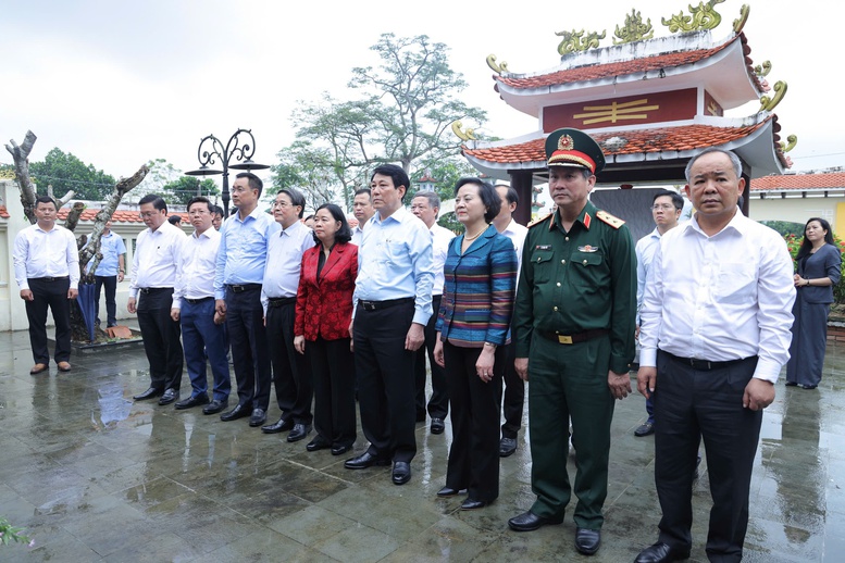 Chủ tịch nước Lương Cường dự Ngày hội Đại đoàn kết toàn dân tại Đà Nẵng- Ảnh 4.