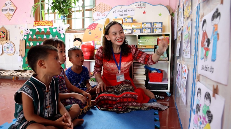 Giữ tôn nghiêm trong giáo dục: “Thầy ra thầy, trò ra trò”- Ảnh 2.