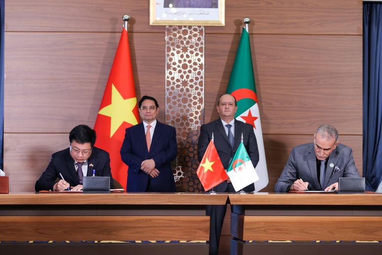 Việt Nam - Algeria ký kết nhiều văn kiện hợp tác quan trọng- Ảnh 5. Việt Nam - Algeria ký kết nhiều văn kiện hợp tác quan trọng- Ảnh 5.