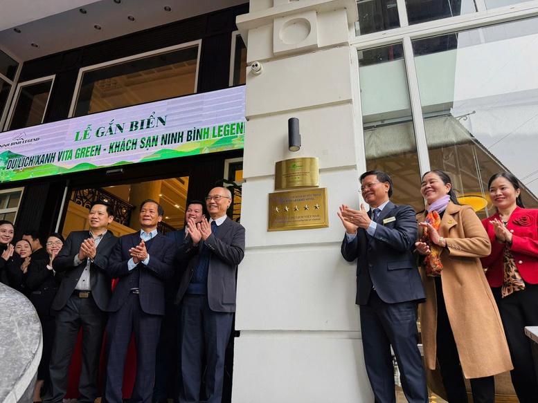 Gắn biển ‘Du lịch xanh’ cho 3 đơn vị tại Ninh Bình- Ảnh 2. Gắn biển ‘Du lịch xanh’ cho 3 đơn vị tại Ninh Bình- Ảnh 2.