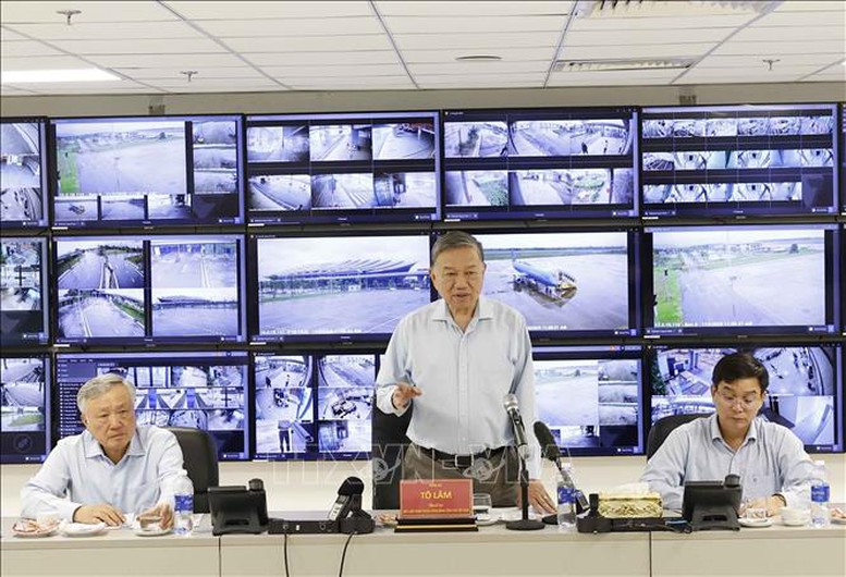 Hình ảnh 1 Tổng Bí thư Tô Lâm phát biểu tại cuộc làm việc với lãnh đạo TP. Huế - Ảnh: TTXVN