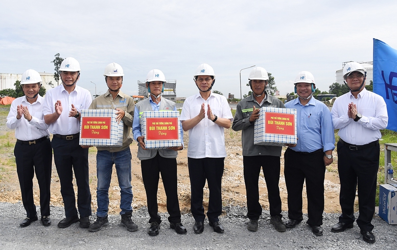 Đưa vào vận hành Dự án Nhà máy điện khí LNG Hiệp Phước trong năm 2027- Ảnh 2. Đưa vào vận hành Dự án Nhà máy điện khí LNG Hiệp Phước trong năm 2027- Ảnh 2.