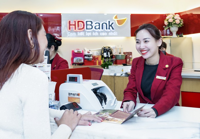 HDBank công bố chương trình “Tiết kiệm Tỷ phú” - Ảnh 1. HDBank công bố chương trình “Tiết kiệm Tỷ phú” - Ảnh 1.
