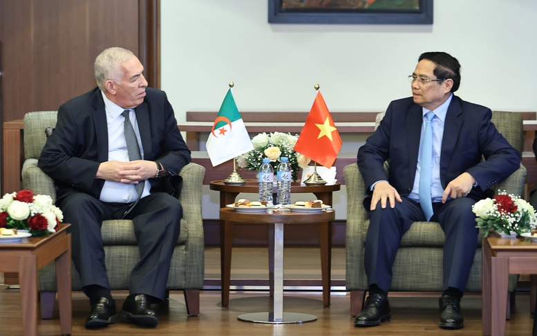 Thủ tướng tiếp Bộ trưởng Bộ Cựu chiến binh và người có công Algeria
