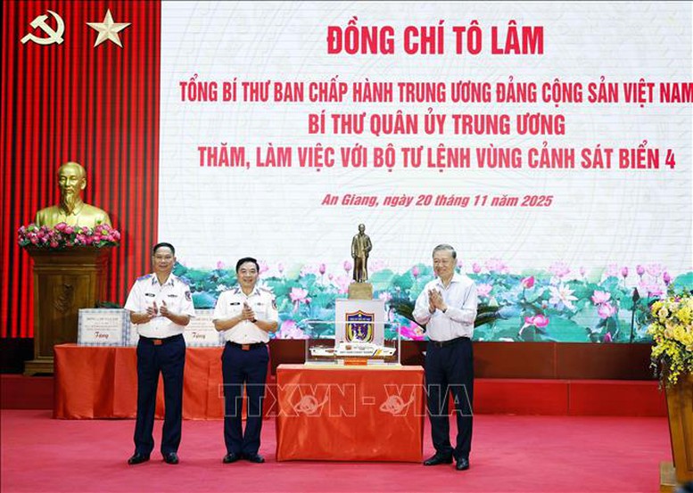 Tổng Bí thư Tô Lâm: Tập trung xây dựng Cảnh sát biển Việt Nam theo hướng 'tinh, gọn, mạnh' tiến thẳng lên hiện đại- Ảnh 3.