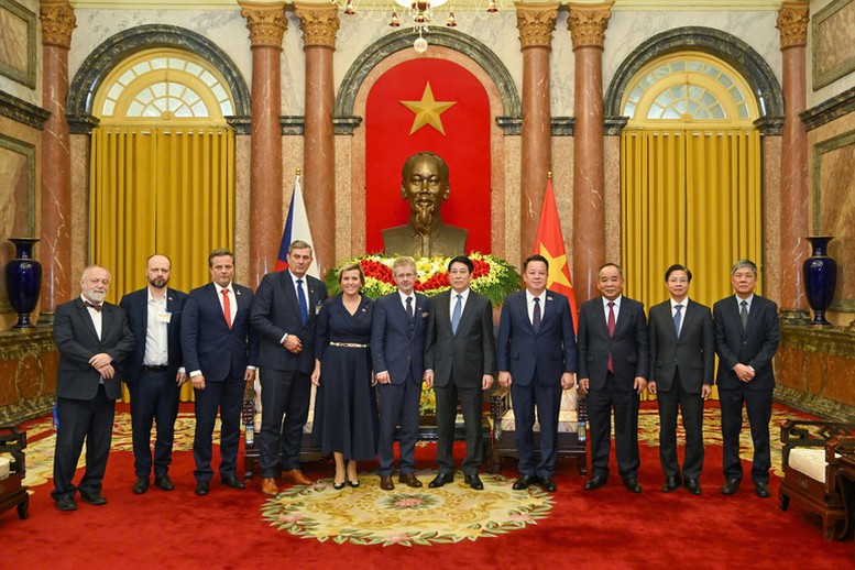 Chủ tịch nước Lương Cường tiếp Chủ tịch Thượng viện Quốc hội Cộng hòa Czech- Ảnh 3.