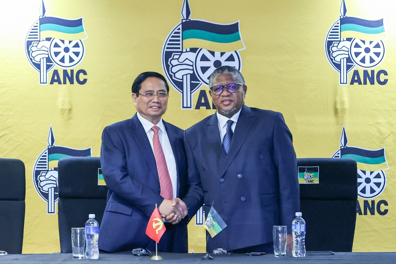 Tổng Thư ký Đảng Đại hội dân tộc Phi: Việt Nam là mô hình đáng học hỏi- Ảnh 1.