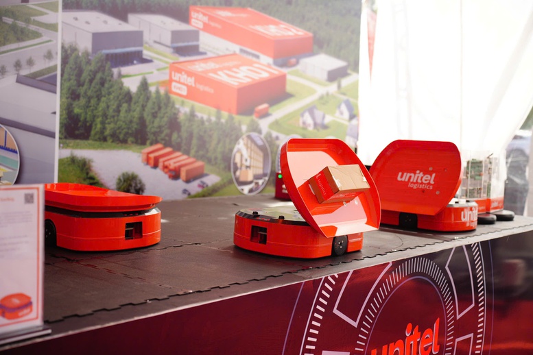 Viettel giới thiệu nhiều công nghệ tại Hội chợ kết nối giao thương Việt Nam – Lào- Ảnh 2. Viettel giới thiệu nhiều công nghệ tại Hội chợ kết nối giao thương Việt Nam – Lào- Ảnh 2.