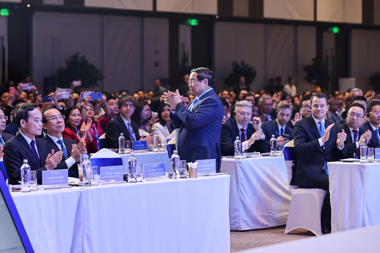 Thủ tướng chia sẻ những thông điệp quan trọng của Việt Nam về "Chuyển đổi xanh trong kỷ nguyên số"- Ảnh 1.