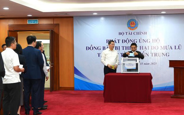 Bộ Tài chính phát động ủng hộ đồng bào miền Trung, Tây Nguyên