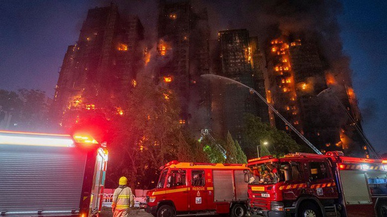 Chưa ghi nhận trường hợp công dân Việt Nam nào bị ảnh hưởng trong vụ cháy chung cư ở Hong Kong (Trung Quốc)- Ảnh 1.