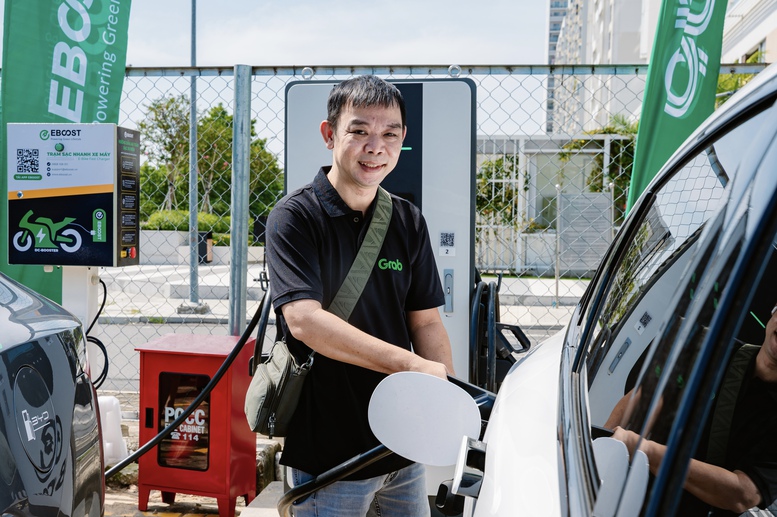 Grab hợp tác EBOOST mở rộng sử dụng xe điện tại Việt Nam- Ảnh 4.