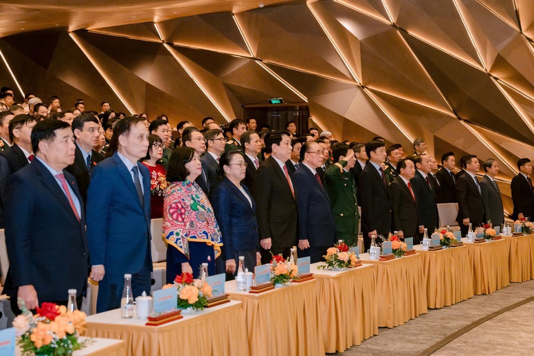 Chủ tịch nước Lương Cường dự Lễ kỷ niệm 50 năm Quốc khánh Lào- Ảnh 1. Chủ tịch nước Lương Cường dự Lễ kỷ niệm 50 năm Quốc khánh Lào- Ảnh 1.