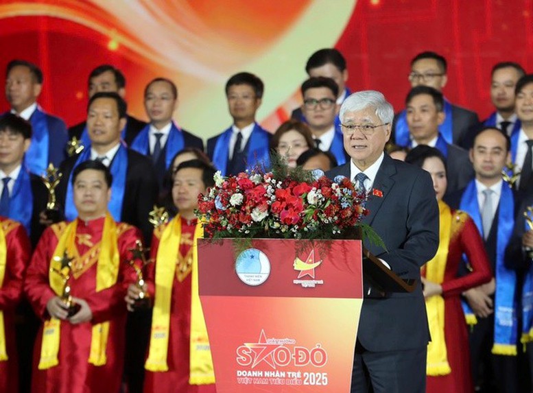 Giải thưởng Sao Đỏ vinh danh 10 doanh nhân có doanh thu nghìn tỷ- Ảnh 2.