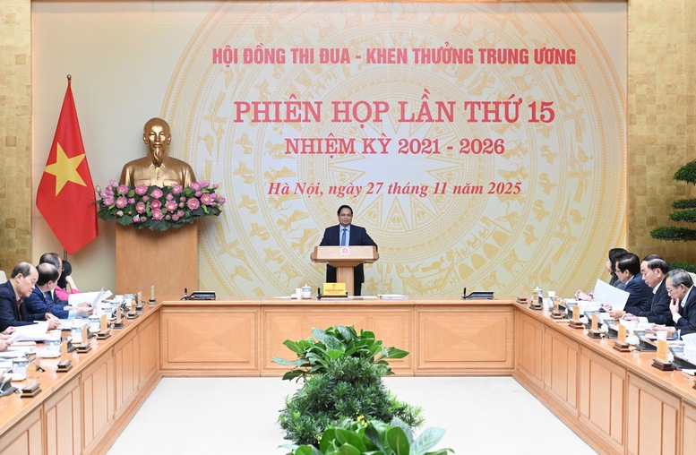 Thủ tướng: Tôn vinh kịp thời những trường hợp xả thân, cống hiến vì nhân dân, vì đồng đội, vì đất nước- Ảnh 1.