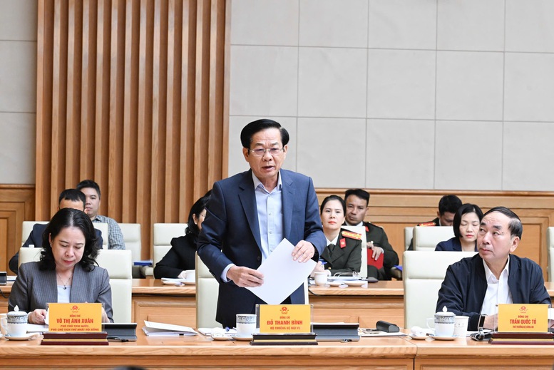 Thủ tướng: Tôn vinh kịp thời những trường hợp xả thân, cống hiến vì nhân dân, vì đồng đội, vì đất nước- Ảnh 2.